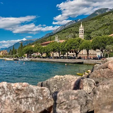 Al Porticciolo By Gardenjoy Appartement