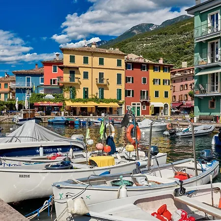 Al Porticciolo By Gardenjoy Appartement Castelletto Di Brenzone