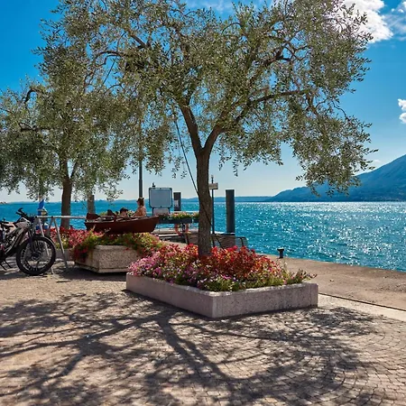 Al Porticciolo By Gardenjoy *