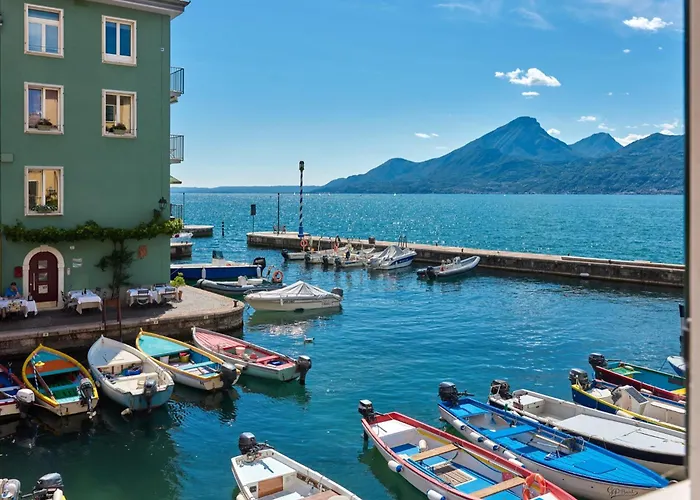 Lägenhet Al Porticciolo By Gardenjoy